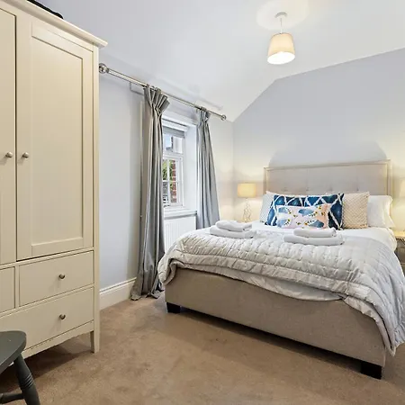 Holiday home No 4 - Oak Tree - Pass The Keys *