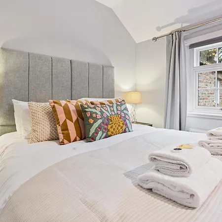 펜션 No 4 - Oak Tree - Pass The Keys